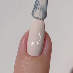 DND Diva - Vanilla Creme #043