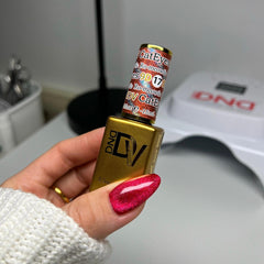 DND Diva 9D Cat Eye Candy - Ro-meowtic #17