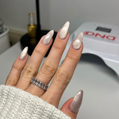 DND Diva 9D Cat Eye Glassball - Sun Patch #26