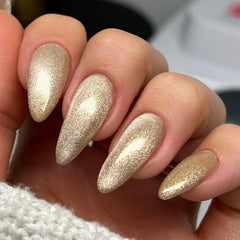 DND Diva 9D Cat Eye Daydream - Fur-st Place #34