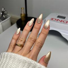 DND Diva 9D Cat Eye Daydream - Fur-st Place #34