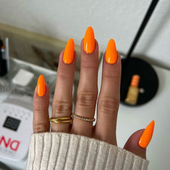 DND Diva - Perfect Orange #208