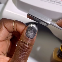 DND DC 9D Cat Eye Smoothie - Silver Lynx #09