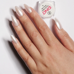 DND Chrome Effect - White Silk 2 - 1g
