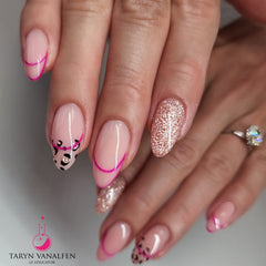 Light Elegance - P+ Predator In Pink Gel Polish (15ml)