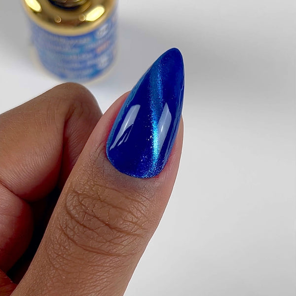 DND DC 9D Cat Eye Smoothie - Galactic Sapphire #04