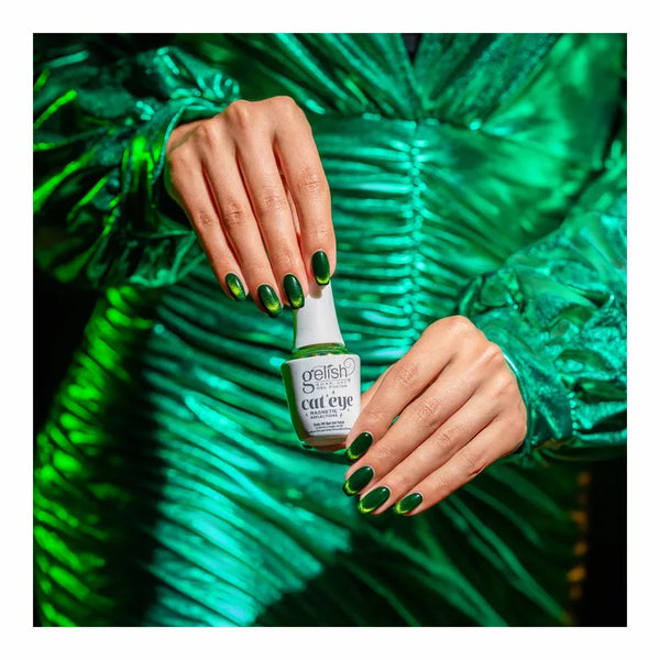Gelish - Cat Eye Magnetic Reflections - Green Lights Only .5oz