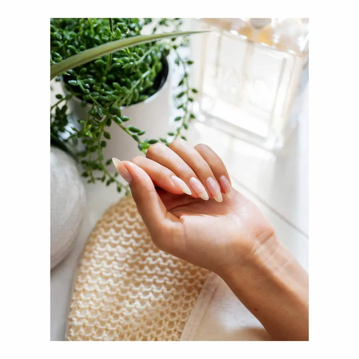 Gelish - Nourish Hyaluronic Acid Cuticle Oil .5oz