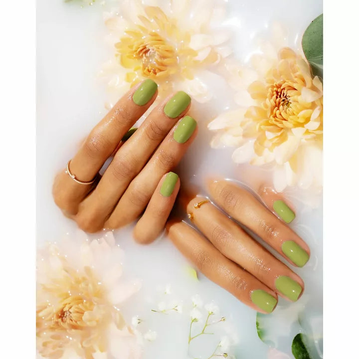 Gelish - Leaf-It All Behind .5oz