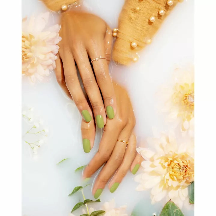 Gelish - Leaf-It All Behind .5oz