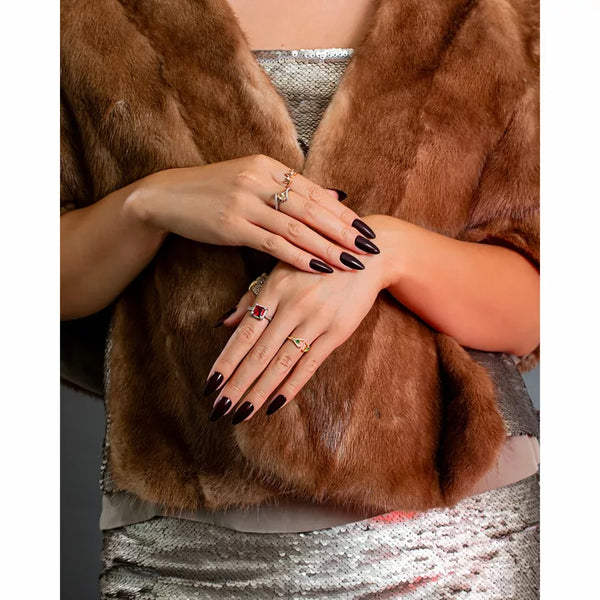 Gelish - Bella's Vampire .5oz