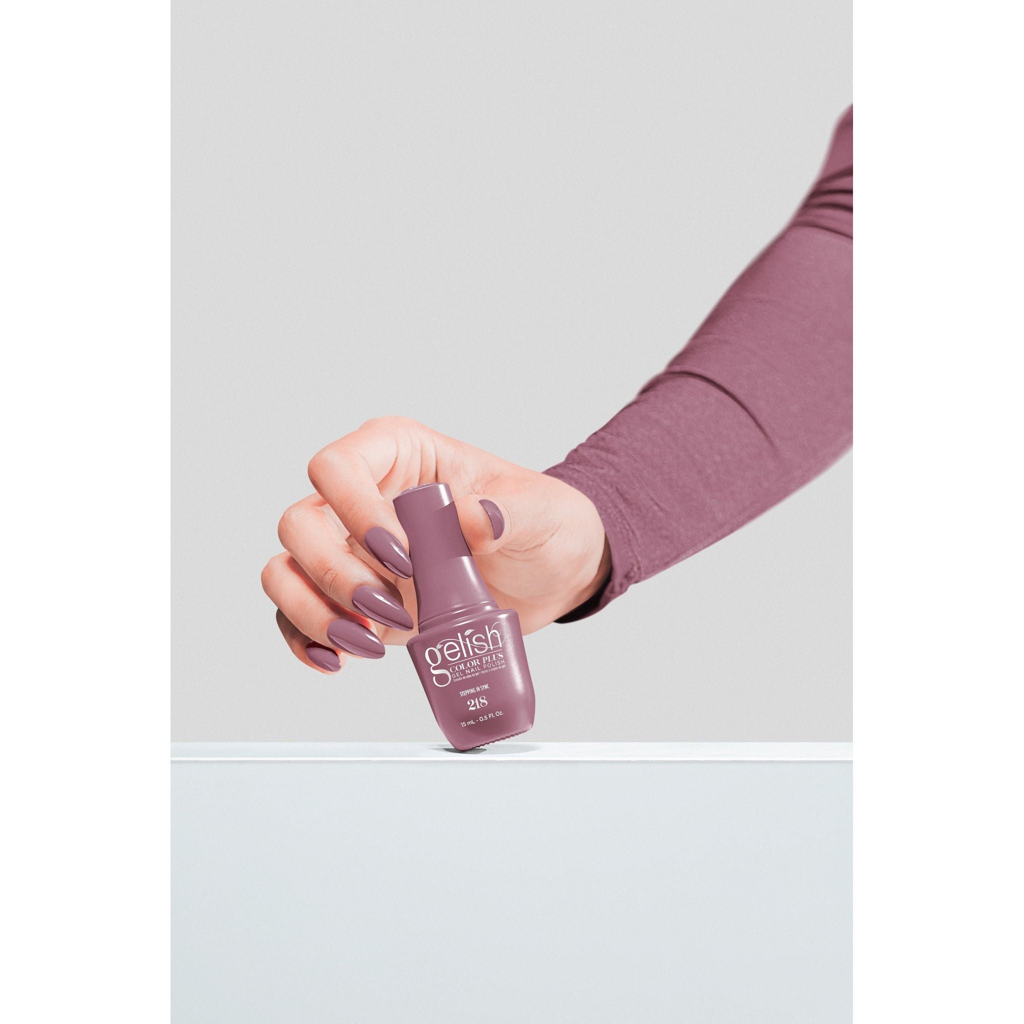 Gelish Color Plus - Stepping In Sync .5oz Secondary image