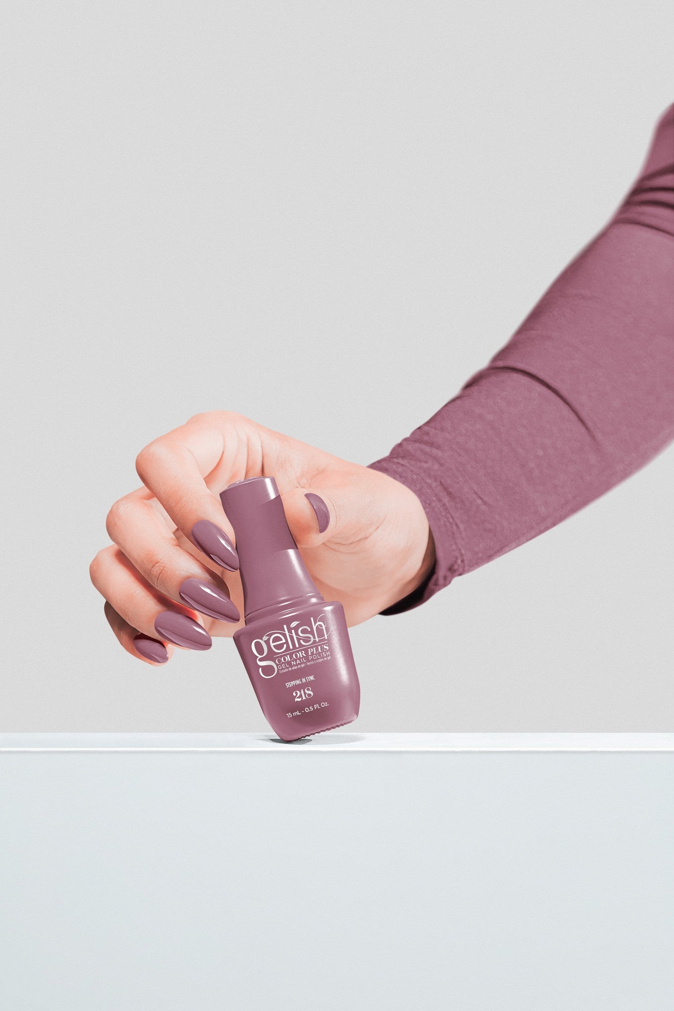 Stepping In Sync - Mauve Taupe Crème
