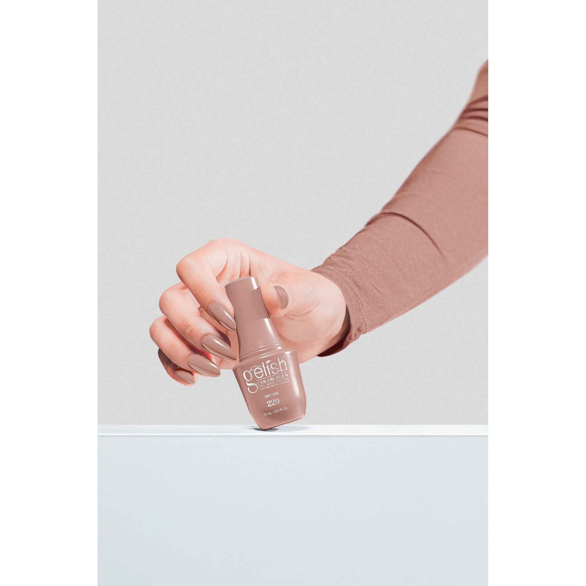 Gelish Color Plus - Sandy Cheeks .5oz Secondary image