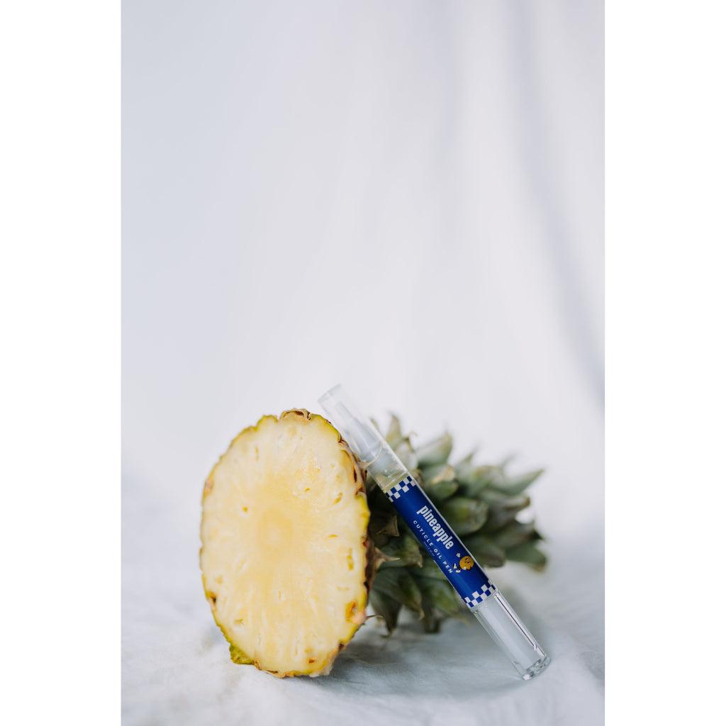 Pineapple cuticle oil