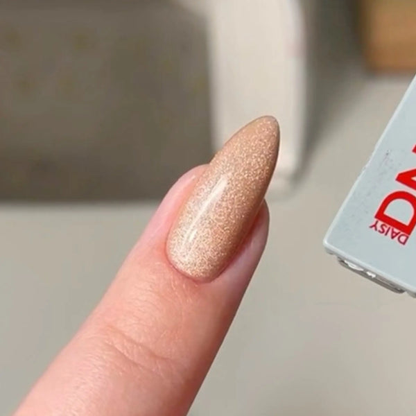 DND DC 9D Cat Eye Creamy - Caramel Lullaby #28