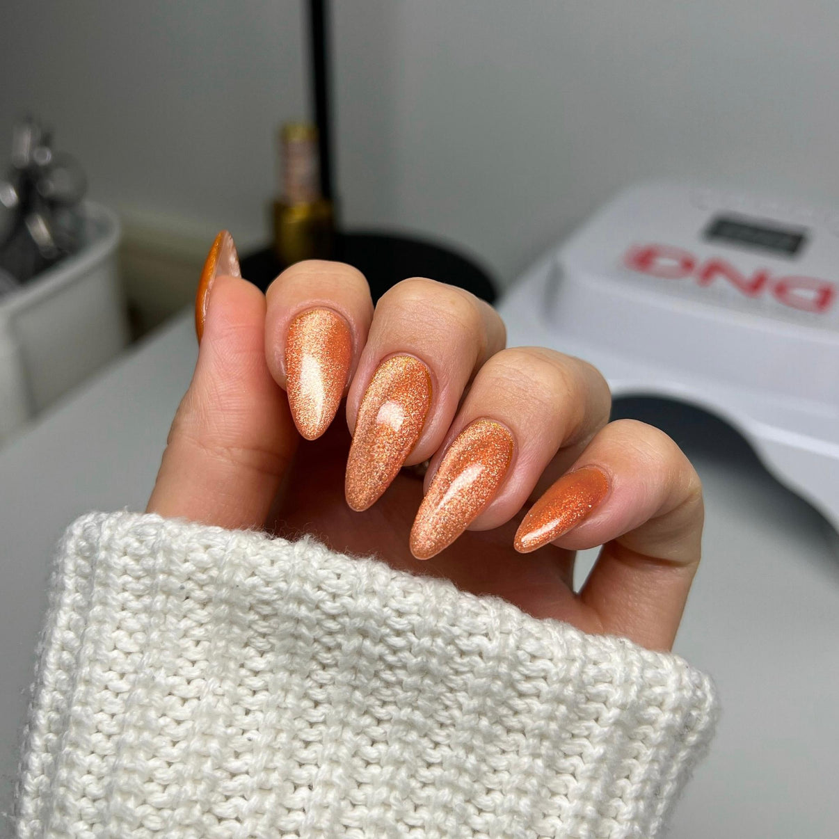 DND Diva 9D Cat Eye Candy - Button Nose #21 Secondary image