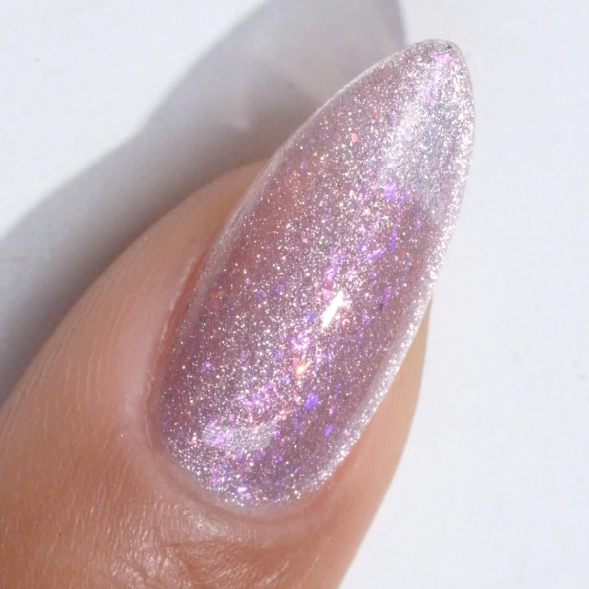 DND Diva 9D Cat Eye Daydream - Pucker Up #33 Secondary image