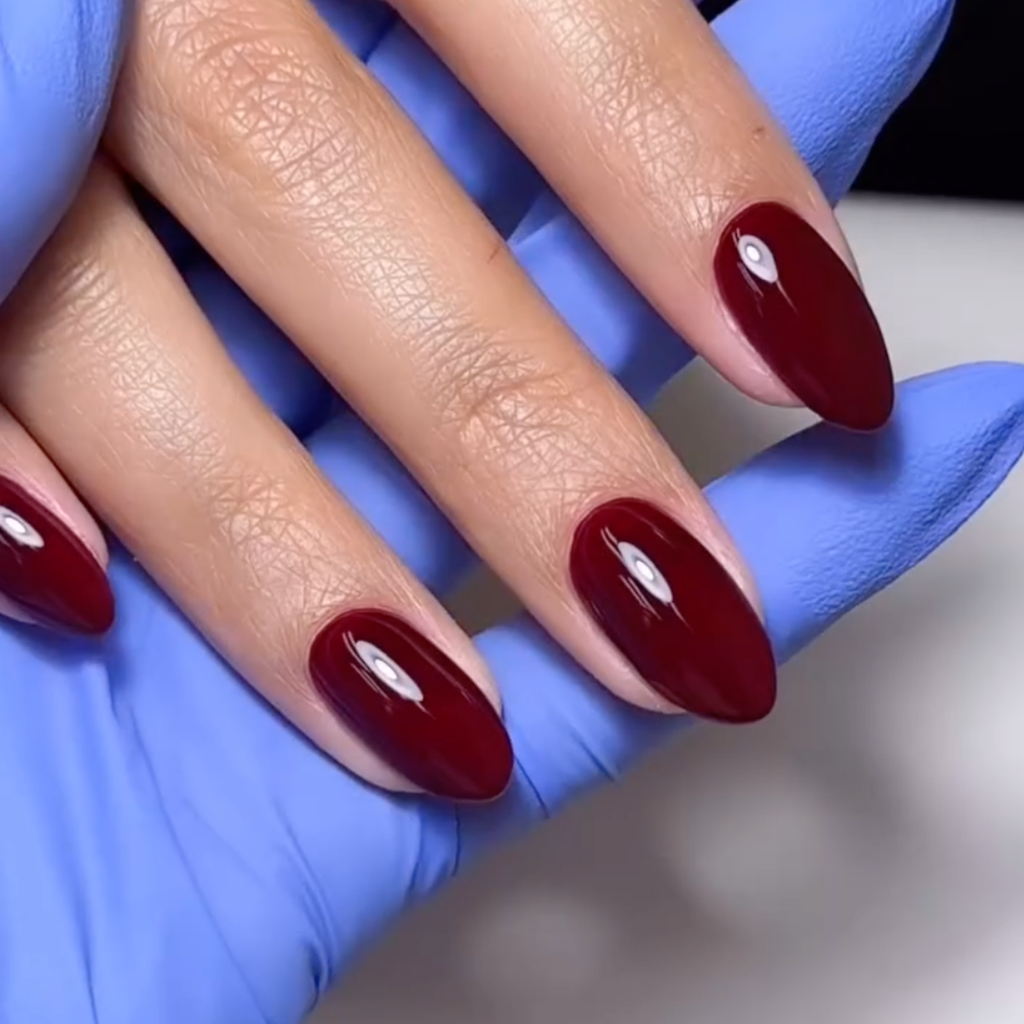 DND - Garnet Red #633
