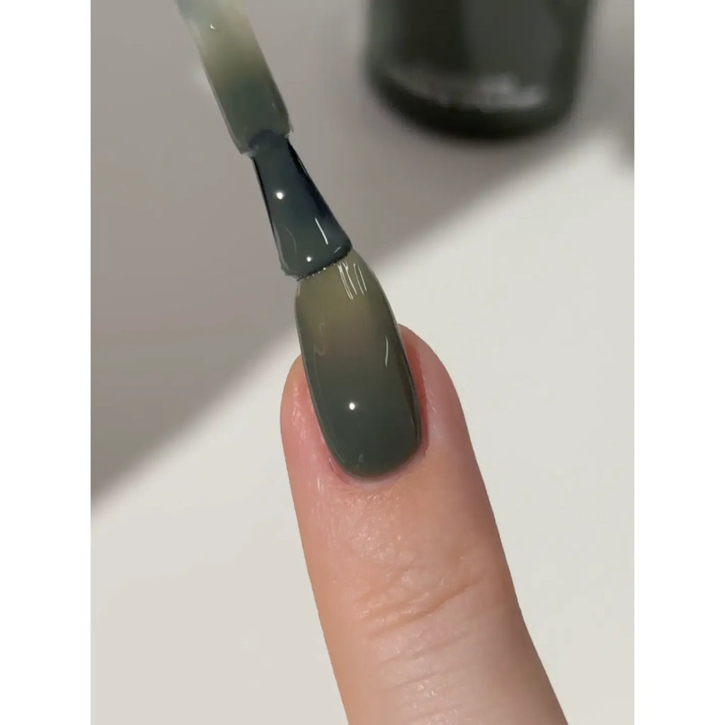 DND Hema Free - Matcha Stained Lips #127
