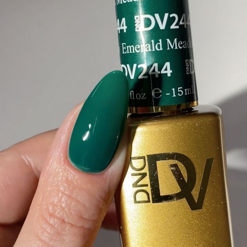 DND Diva - Emerald Meadow #244