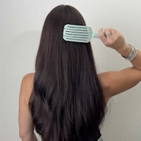 Cricket Hapi De-Knot Delight Detangler Brush - Medium Secondary image