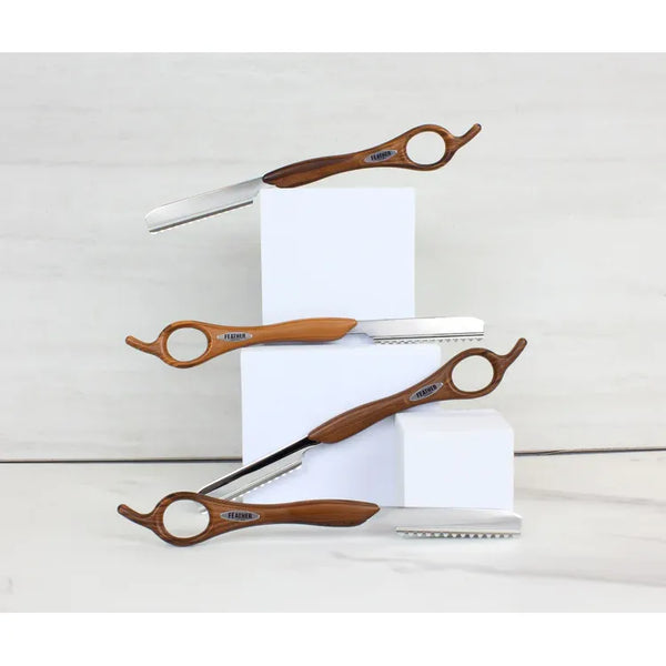 Feather Styling Razor Wood Look Handle