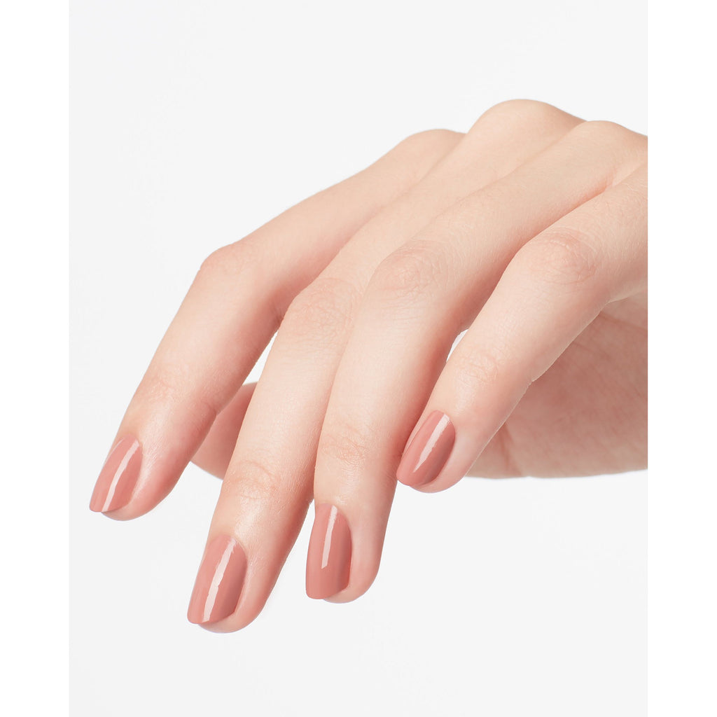 OPI Nail Lacquer - Barefoot in Barcelona (NLE41)
