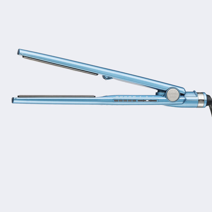 BabylissPro Nano Titanium 1 1/2‚Äö√Ñ√π Vented Ionic Flat Iron (BNT4093TUC) Secondary image