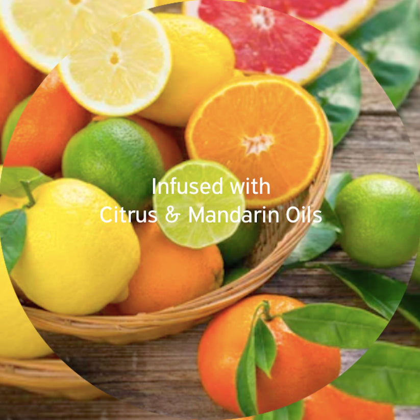 Cuccio Revitalizing Cuticle Oil 2.5oz - Citrus & Mandarin Secondary image
