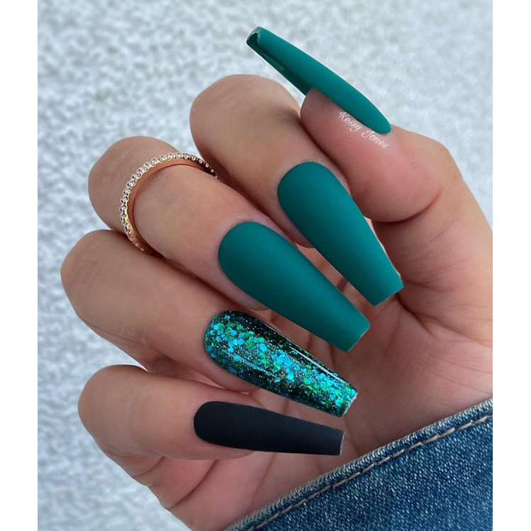Light Elegance - Gaudy But Gorgeous Glitter Gel - 10ml
