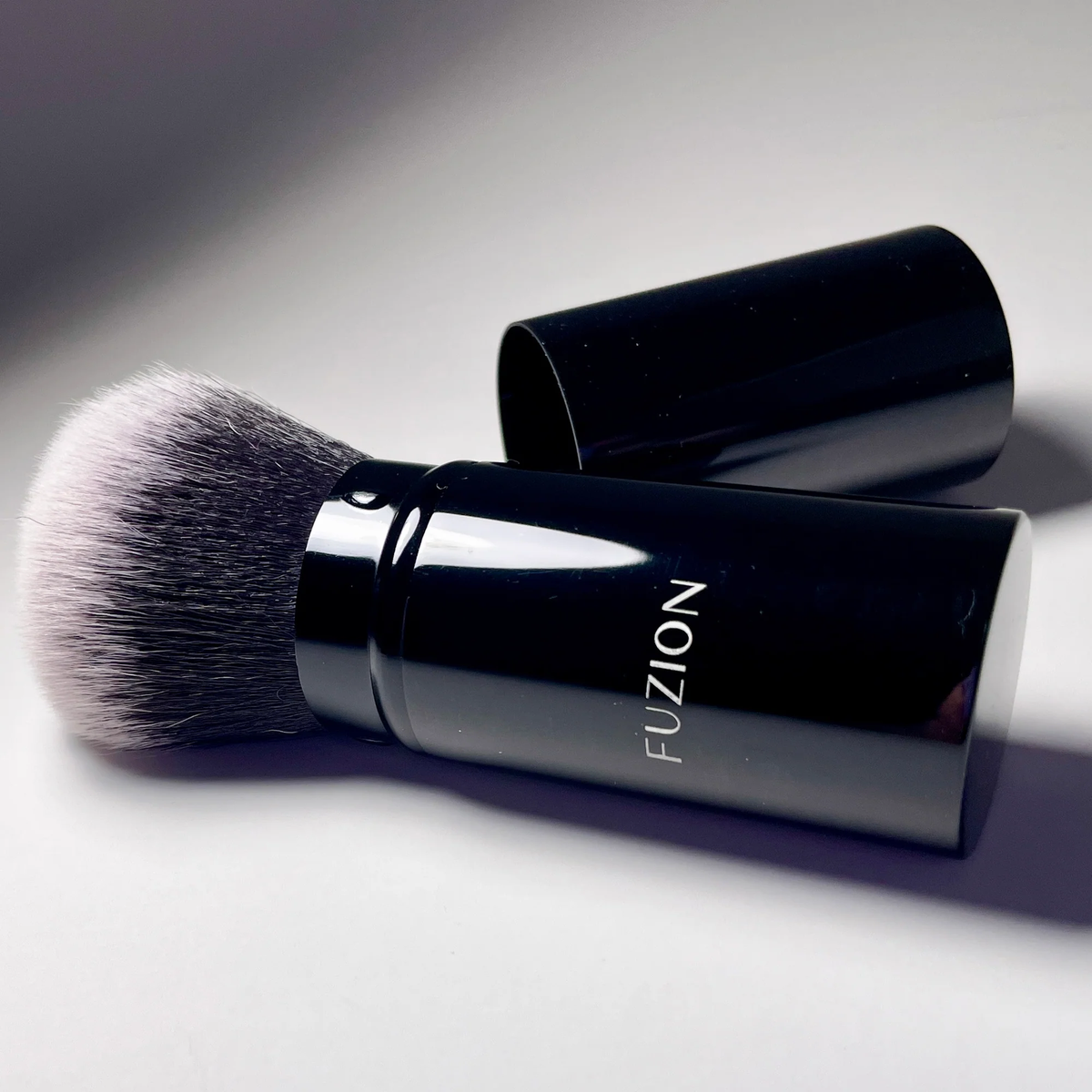 Fuzion Dust Brush Main image