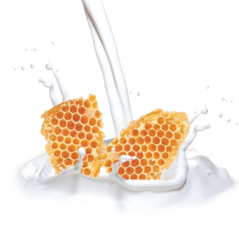 Cuccio Revitalizing Cuticle Oil - Milk & Honey