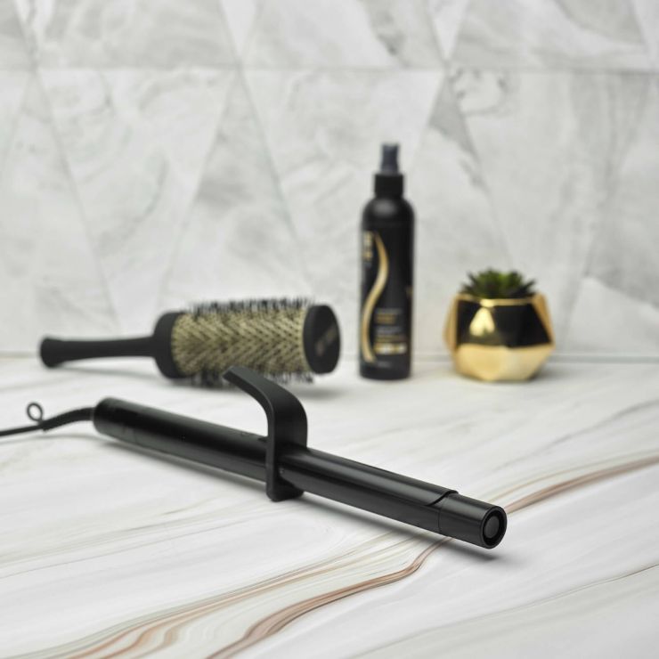 Hot Tools Black Gold 1" Salon Curling Iron Secondary image