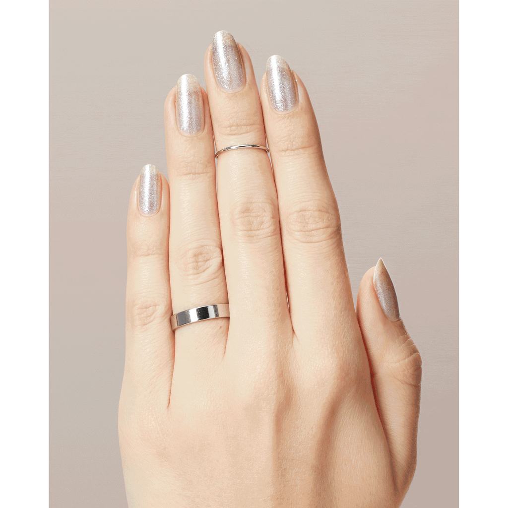 OPI GelColor - OPI Nails the Runway