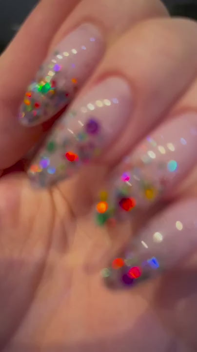 Light Elegance - Everyone's A Critic Glitter Gel (10ml)