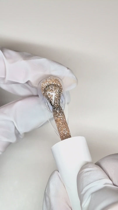 Light Elegance - Lavish Glitter Gel (10ml)