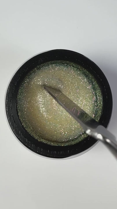 Light Elegance - Crybaby Glitter Gel (10ml)
