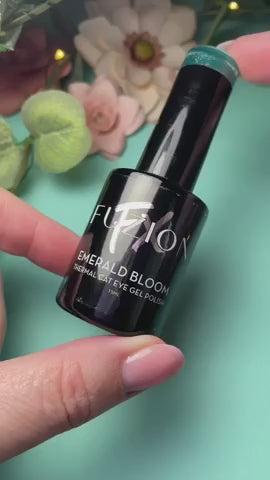 Fuzion FX Thermal Cat Eye Gel Polish 15ml - Emerald Bloom