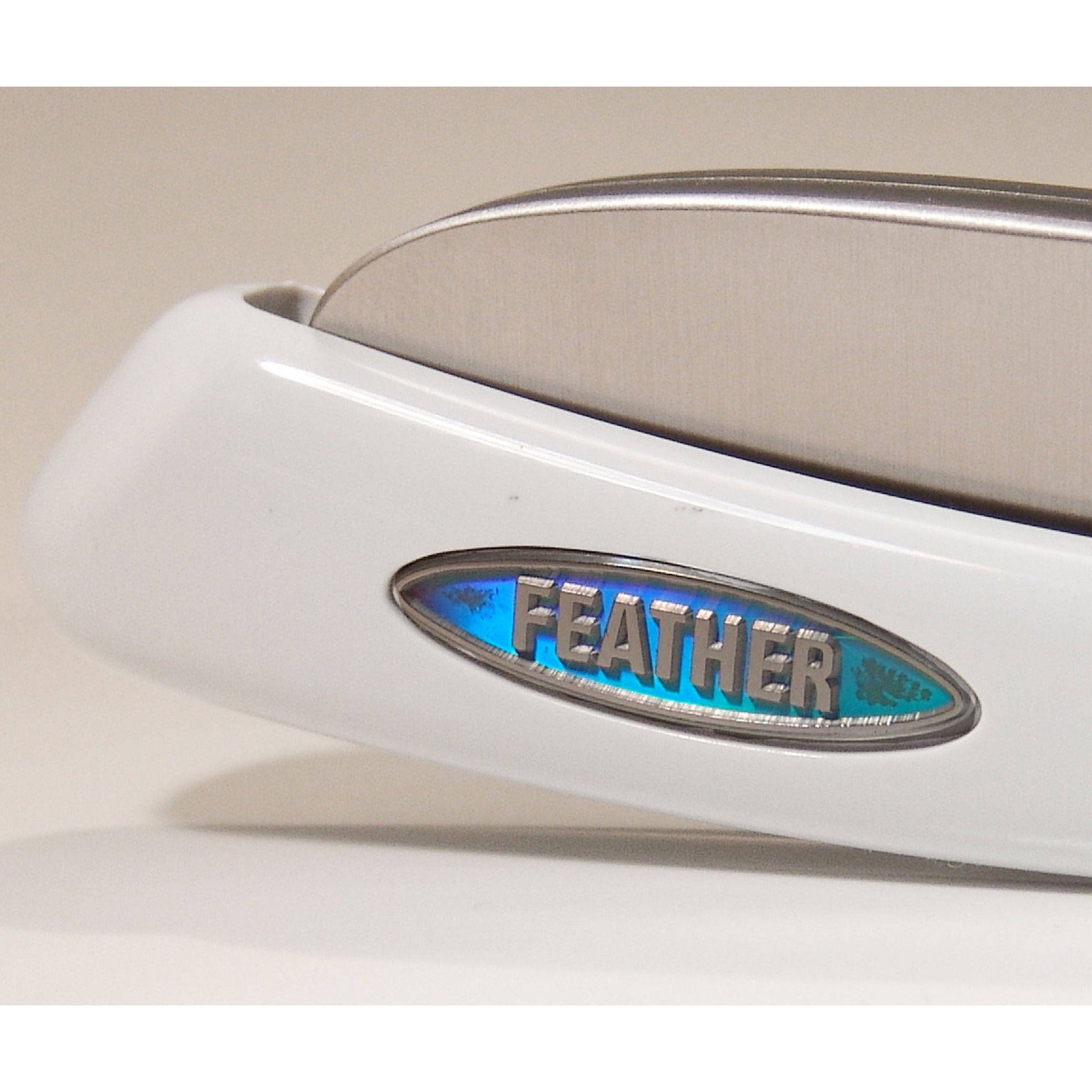 Feather Artist Club DX Folding Pearl-White Razor Secondary image