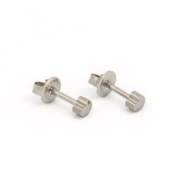 Studex Regular Silver Heart Earrings Secondary image