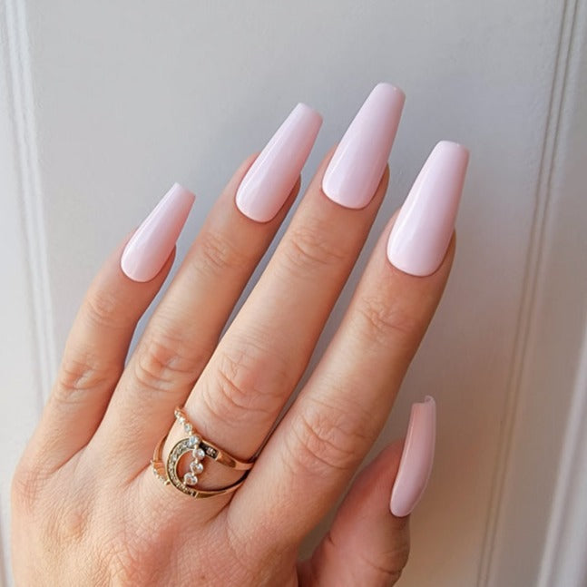 Light Elegance - P+ Bon Bon Gel Polish (15ml)