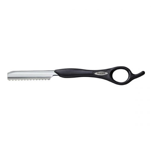 Feather Styling Razor Kit Secondary image